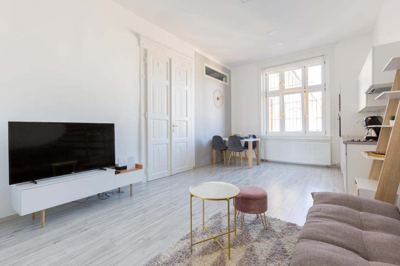 Apartmán Designer On The Broadway With 2br And Ac *